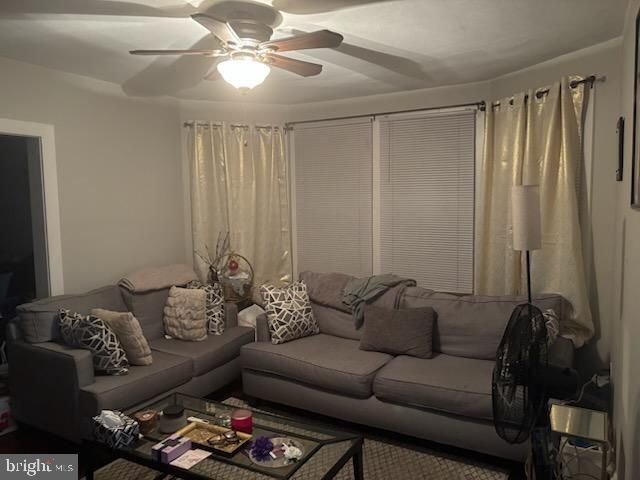 1132 STIRLING ST, Coatesville, PA 19320