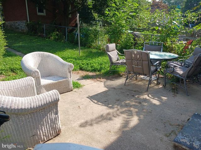 1132 STIRLING ST, Coatesville, PA 19320