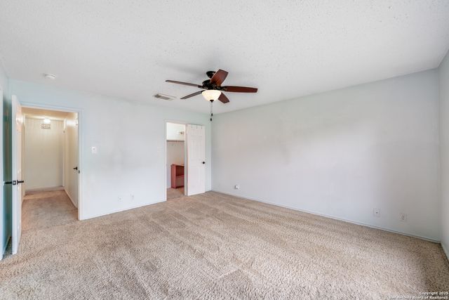 1085 Stone Hollow, New Braunfels, TX 78130