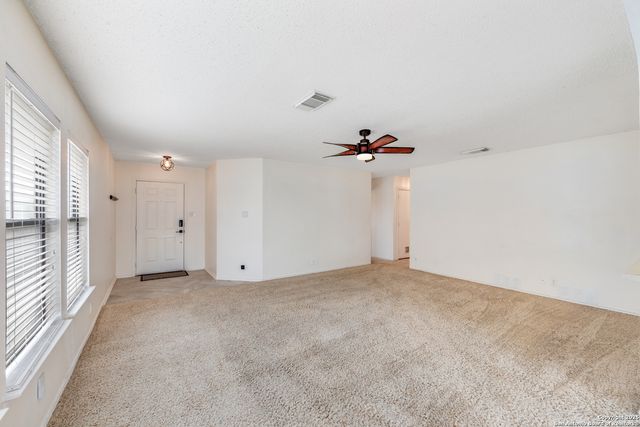 1085 Stone Hollow, New Braunfels, TX 78130