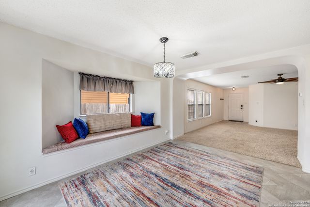 1085 Stone Hollow, New Braunfels, TX 78130