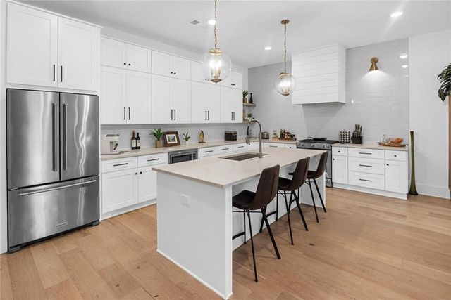 105 Heron Pointe Trail, Canton, GA 30114