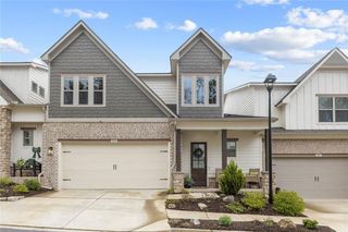 105 Heron Pointe Trail, Canton, GA 30114