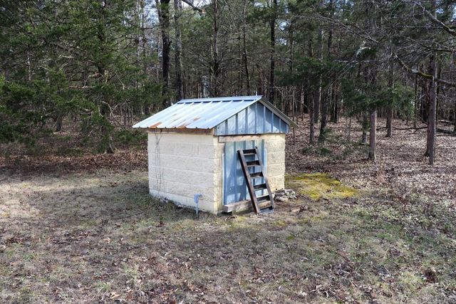 9238 Elizabeth Road, Viola, AR 72583