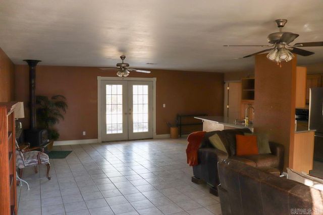 9238 Elizabeth Road, Viola, AR 72583