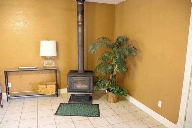 9238 Elizabeth Road, Viola, AR 72583