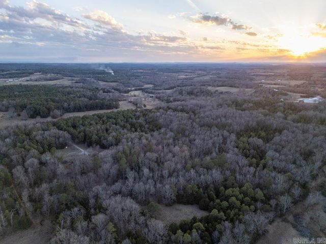 9238 Elizabeth Road, Viola, AR 72583