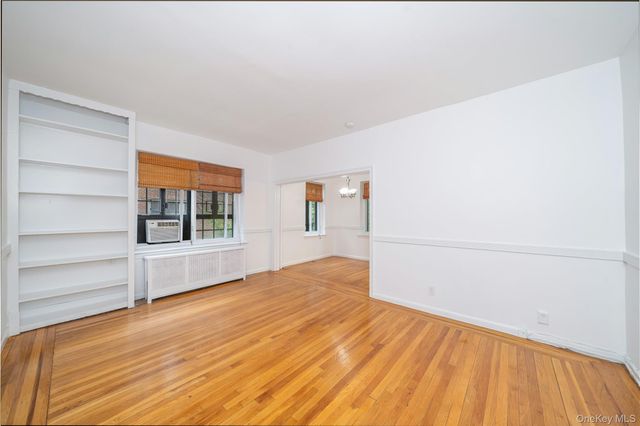 45 Pondfield Road W 1G, Bronxville, NY 10708