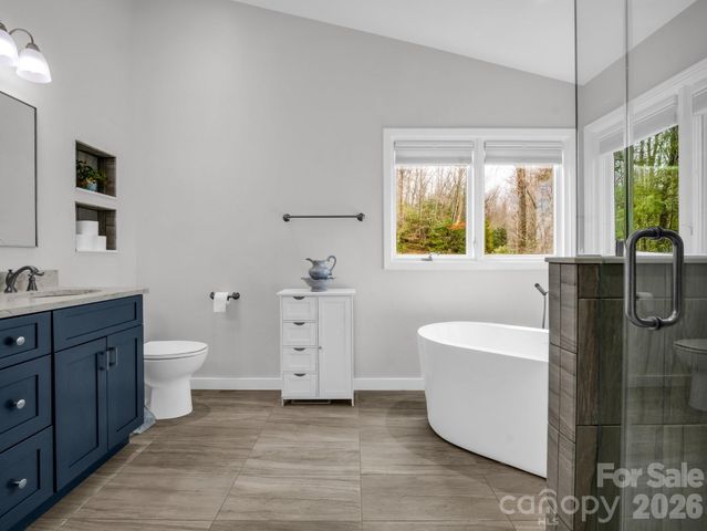209 Walnut Ridge Road, Brevard, NC 28712