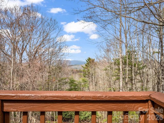 209 Walnut Ridge Road, Brevard, NC 28712