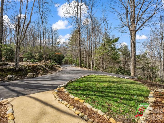 209 Walnut Ridge Road, Brevard, NC 28712
