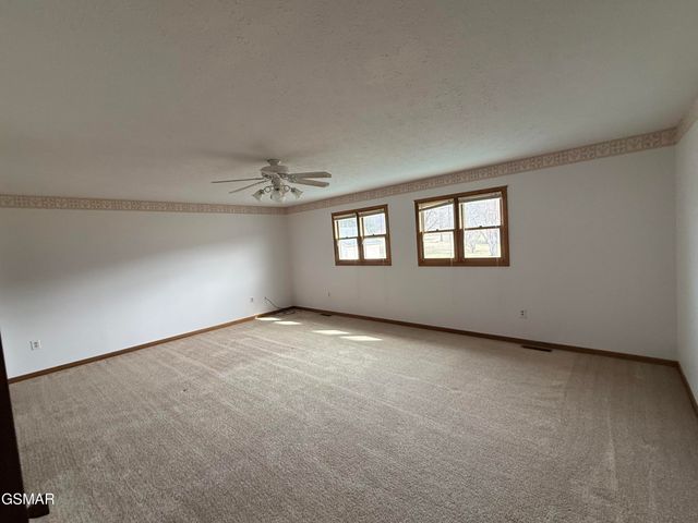 3237 Valley Home Road, Sevierville, TN 37862