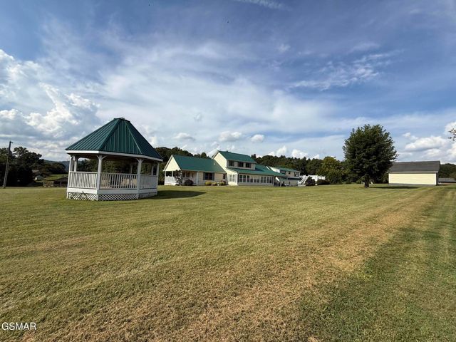 3237 Valley Home Road, Sevierville, TN 37862