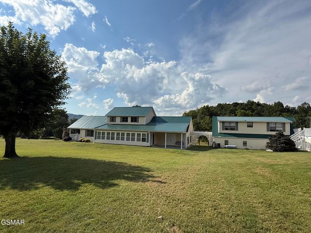 3237 Valley Home Road, Sevierville, TN 37862