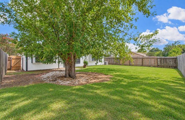16318 Beretta Court, Houston, TX 77489