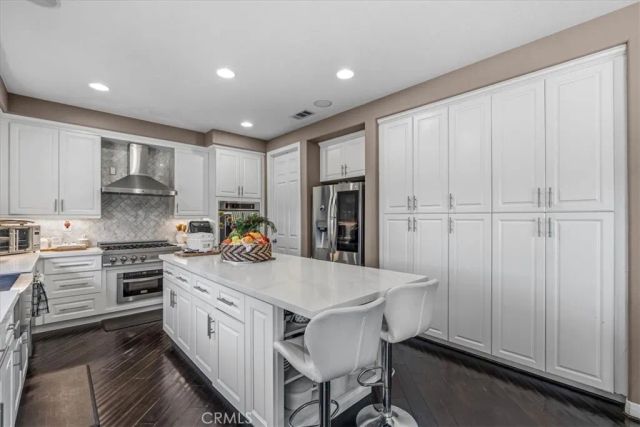 7056 Calina, Eastvale, CA 92880