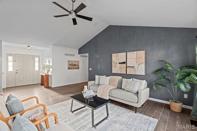 1561 Timber Wolf Drive, Festus, MO 63028