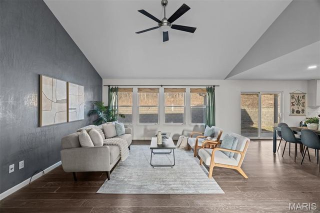 1561 Timber Wolf Drive, Festus, MO 63028