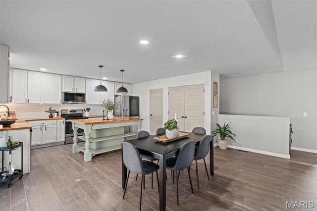 1561 Timber Wolf Drive, Festus, MO 63028