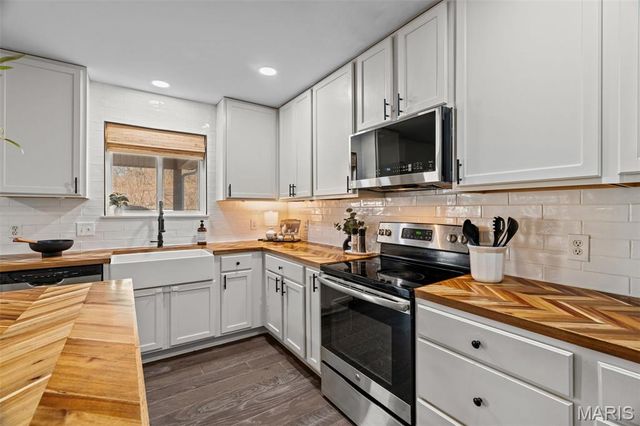 1561 Timber Wolf Drive, Festus, MO 63028