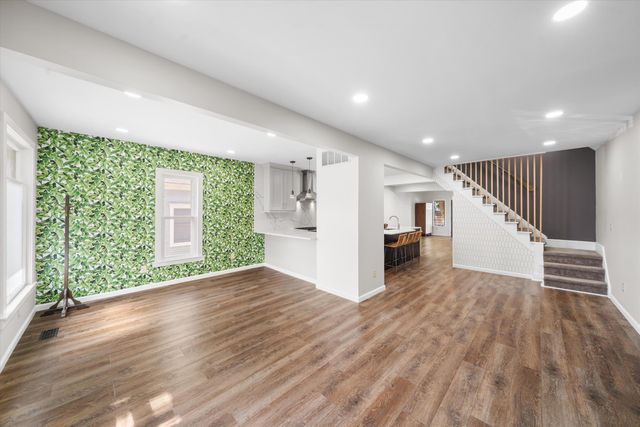227 West Street, Northville, MI 48167