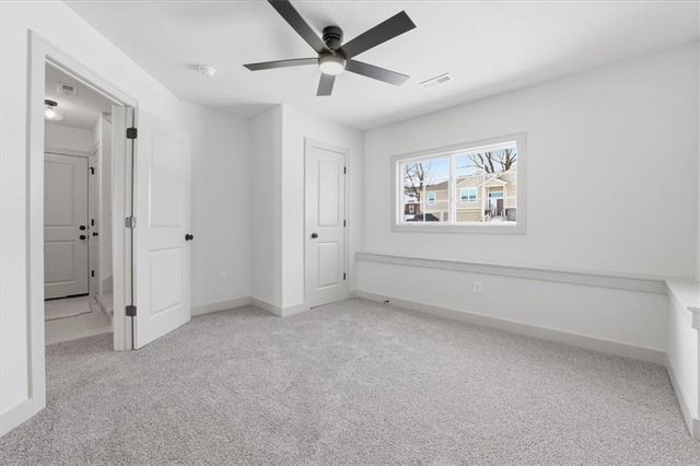 12709 Applewood Drive, Grandview, MO 64030