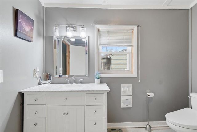 3 Duval Street, South Burlington, VT 05403