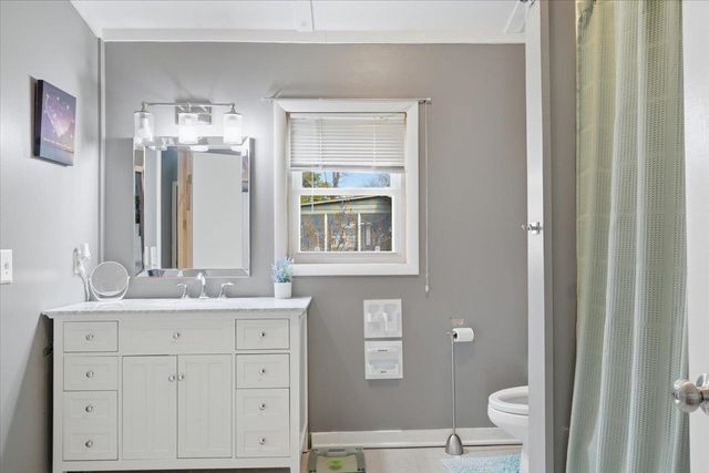 3 Duval Street, South Burlington, VT 05403