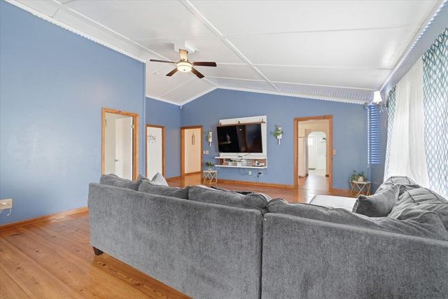 3 Duval Street, South Burlington, VT 05403