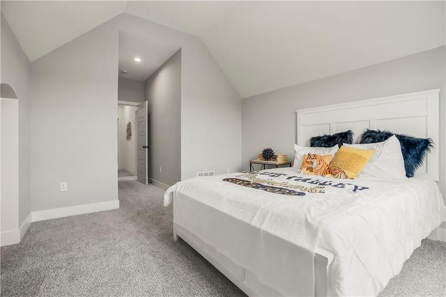 17644 High Street, Overland Park, KS 66085