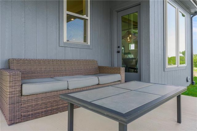 17644 High Street, Overland Park, KS 66085