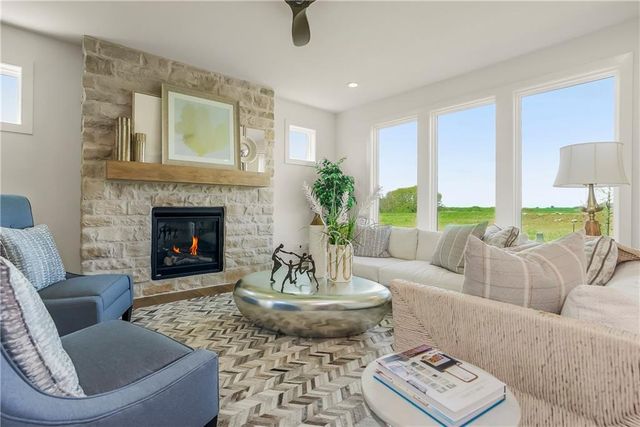 17644 High Street, Overland Park, KS 66085