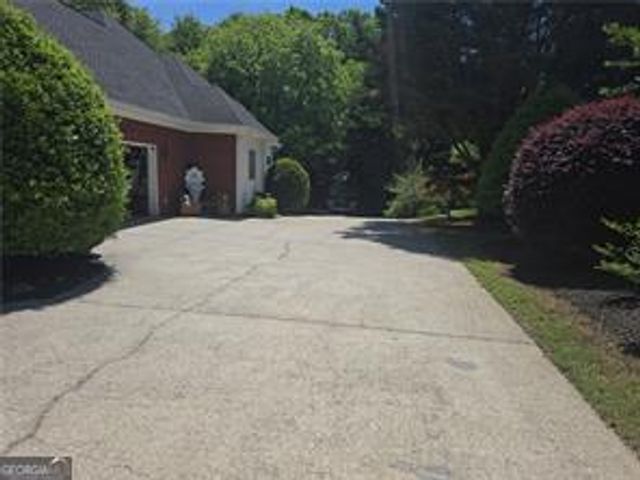 3632 Creekstone Drive, Gainesville, GA 30506