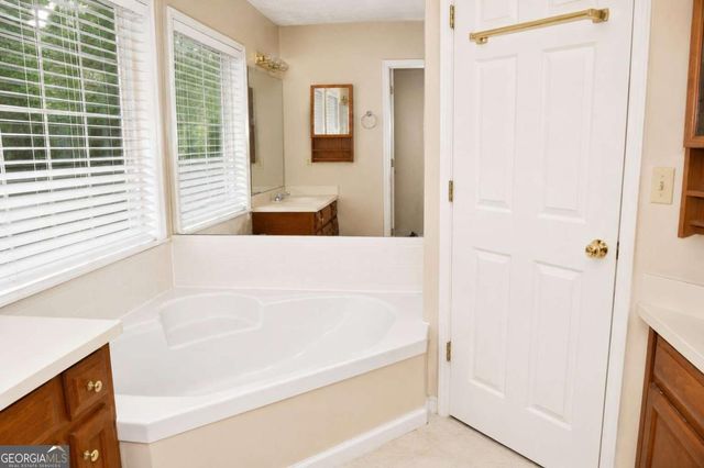 4170 Gables Place, Buford, GA 30519
