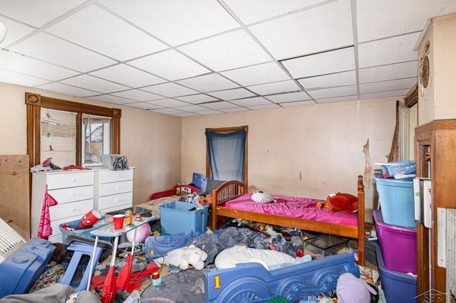 214 N Elm Street, Owosso, MI 48867