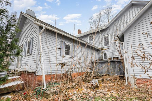 214 N Elm Street, Owosso, MI 48867