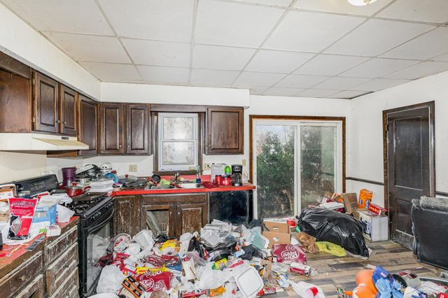 214 N Elm Street, Owosso, MI 48867