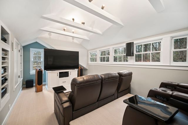 136 Plympton Road, Sudbury, MA 01776