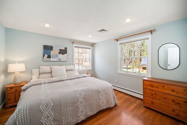 136 Plympton Road, Sudbury, MA 01776