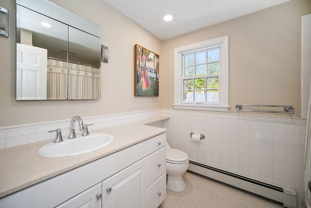 136 Plympton Road, Sudbury, MA 01776