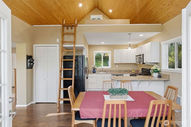 6971 NE Tahuya Blacksmith Road, Tahuya, WA 98588