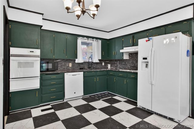 7419 E 20th Street, Tulsa, OK 74112