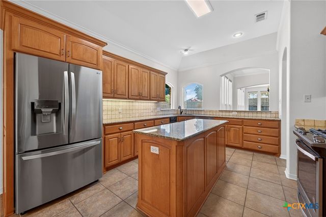 3010 Legend Oaks Boulevard, Belton, TX 76513