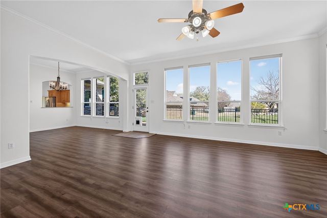 3010 Legend Oaks Boulevard, Belton, TX 76513