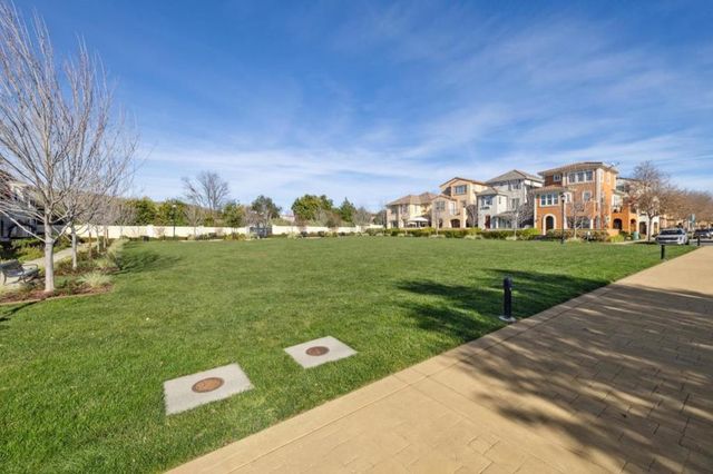 152 Heligan Lane 6, Livermore, CA 94551