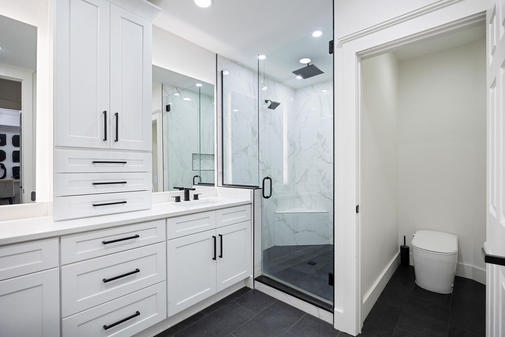 Image 15 of property listing at 5 Calhoun Avenue 602, Destin, FL 32541