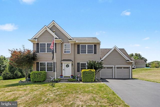 76 WATERFOWL WAY, Elizabethtown, PA 17022