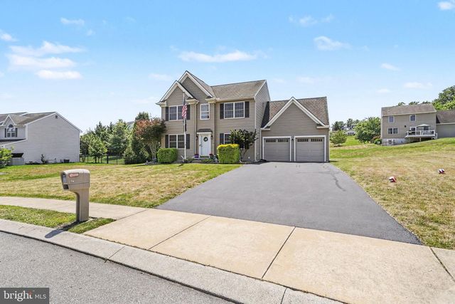 76 WATERFOWL WAY, Elizabethtown, PA 17022