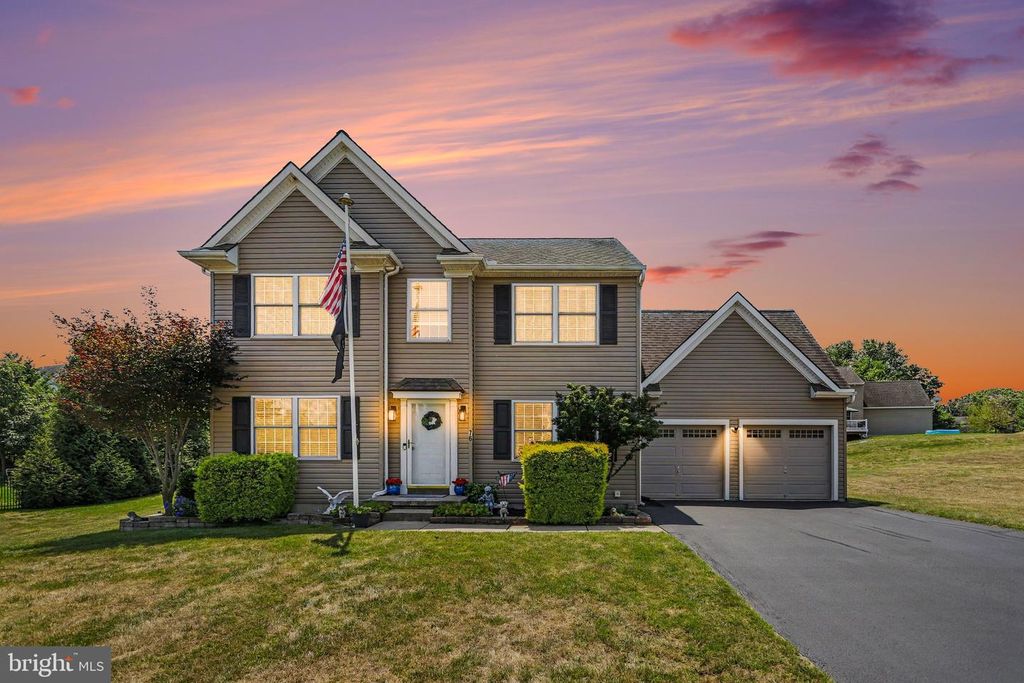 76 WATERFOWL WAY, Elizabethtown, PA 17022