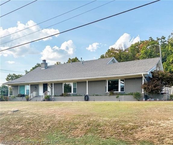 2421 S Louisville Street, Fort Smith, AR 72901